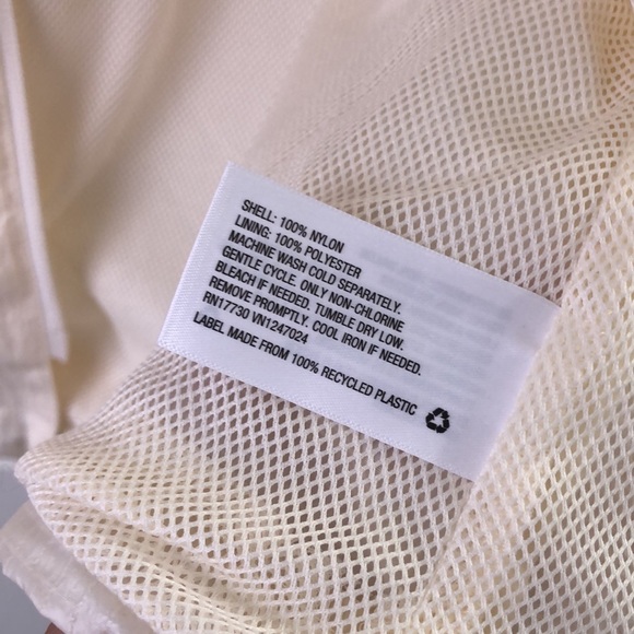 Future Collective By Gabriella -Johnson White/Ivory  Windbreaker Cute Long Sz SM - Picture 15 of 16